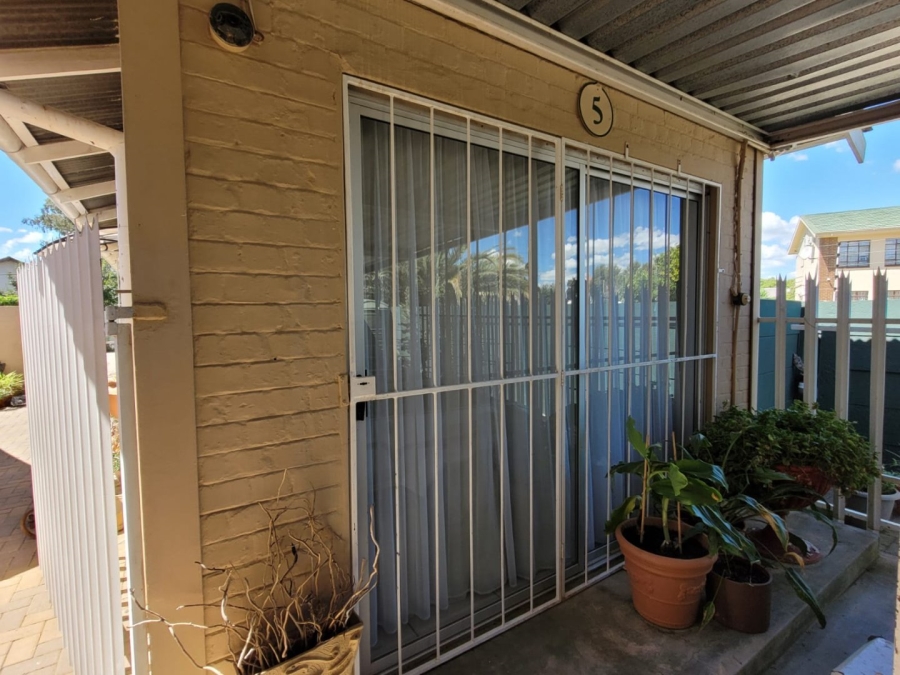 3 Bedroom Property for Sale in Odendaalsrus Free State